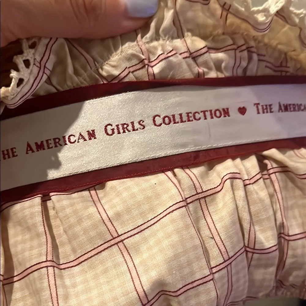 Vintage 1991 American Girl Wicker Basket with Red Bow